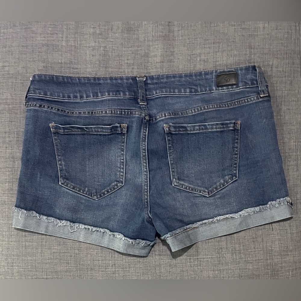 Celebrity Pink Medium Blue Denim Rolled Hem Shorts